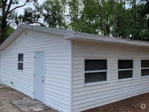 Building Photo - 7492 Beckers Ln