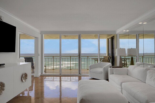 Foto del edificio - 3546 S Ocean Blvd