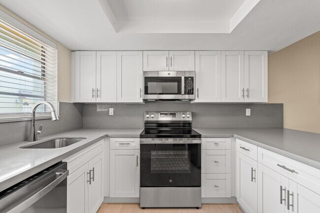 Foto del edificio - 11099 NW 7th St