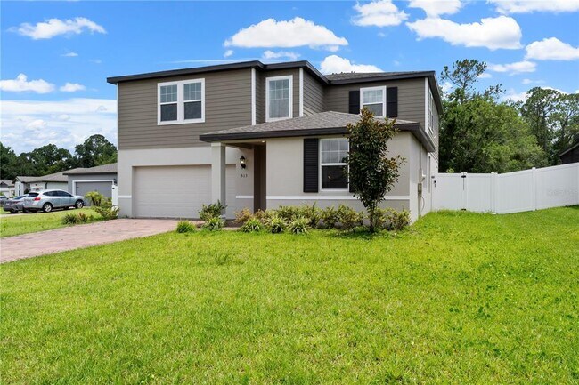 Building Photo - 513 Vista Villages Blvd