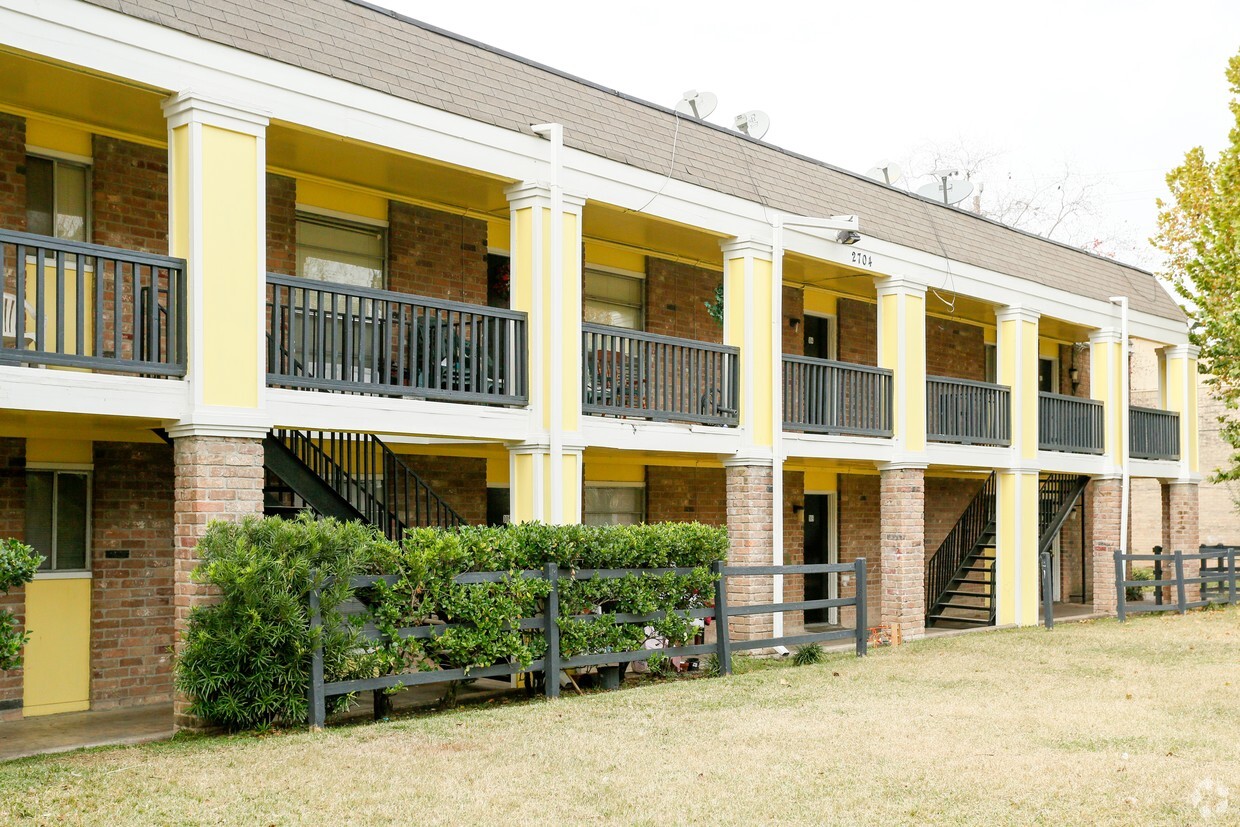 Foto del edificio - Gatehouse Apartments