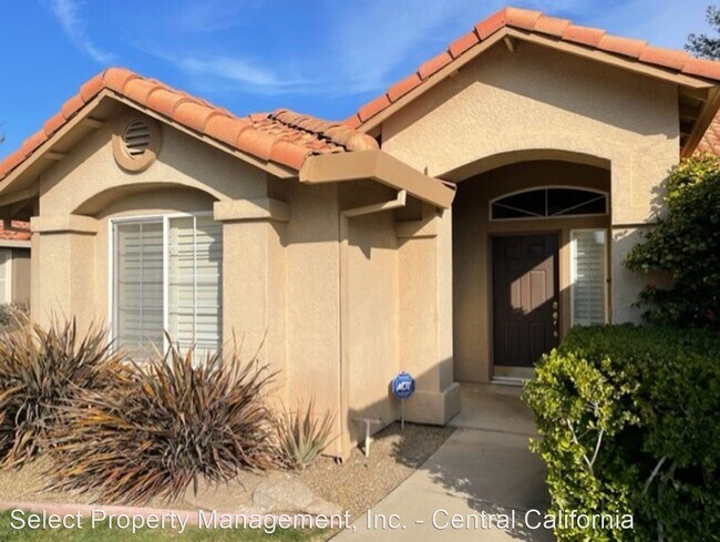 Building Photo - 4 br, 2 bath House - 3942 Finch Court