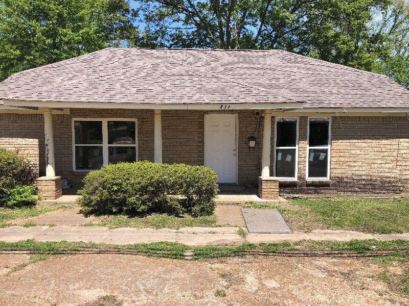 Foto principal - 211 Greensboro St