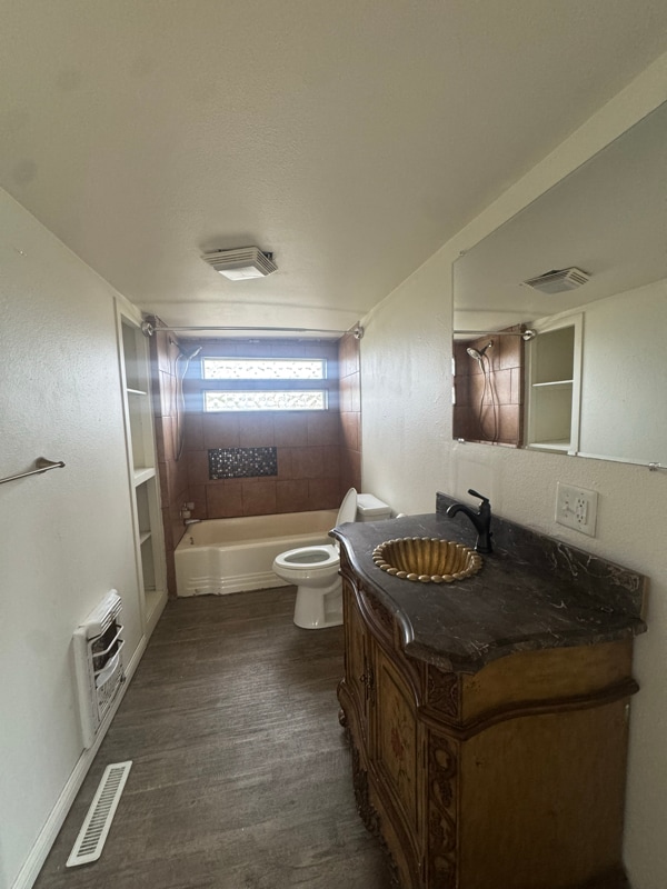 Building Photo - 11991 S Edmondson Rd