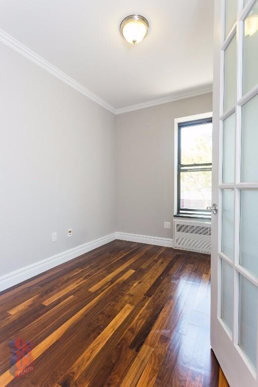 Building Photo - 1590 Lexington Ave