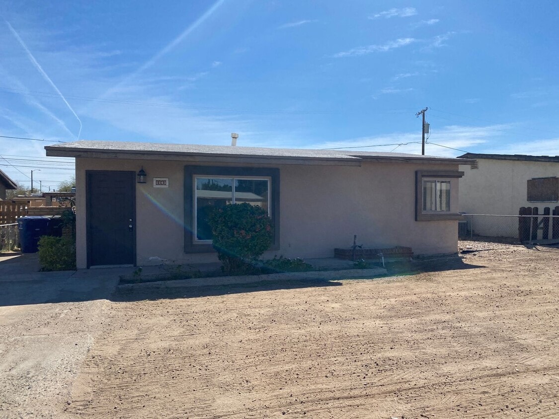 1143 S 13th Ave, Yuma, AZ 85364 House Rental in Yuma, AZ