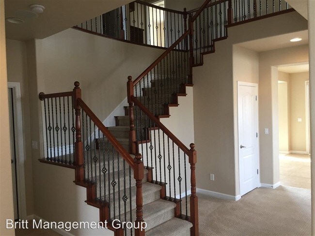 Building Photo - 3595 Socrates Dr