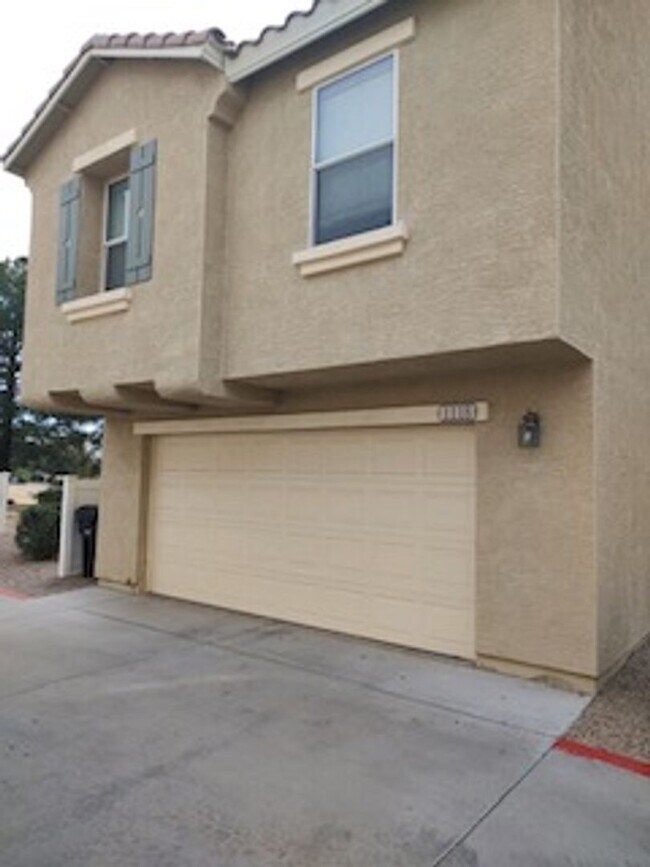 Foto del edificio - Park Central @ Augusta Ranch townhome (Ellsworth & Baseline)