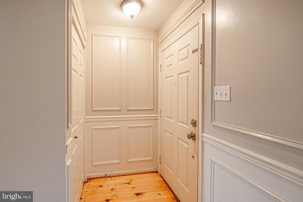 Primary Photo - 2703 Stoneham Dr