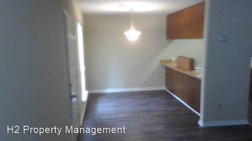 Foto del edificio - 2 br, 1 bath Apartment - 123 Locke Street