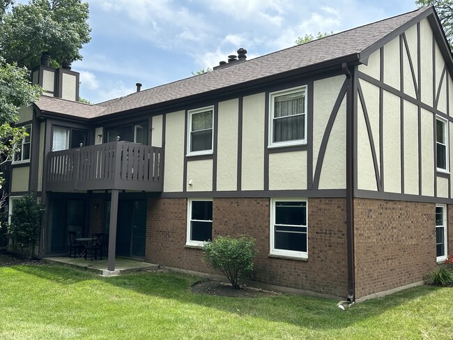 Building Photo - 4780 Calvert Dr