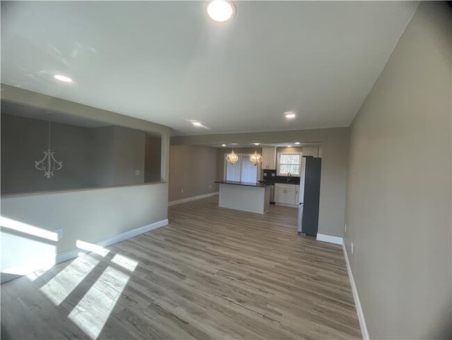 Foto del edificio - 889 Township Rd 217