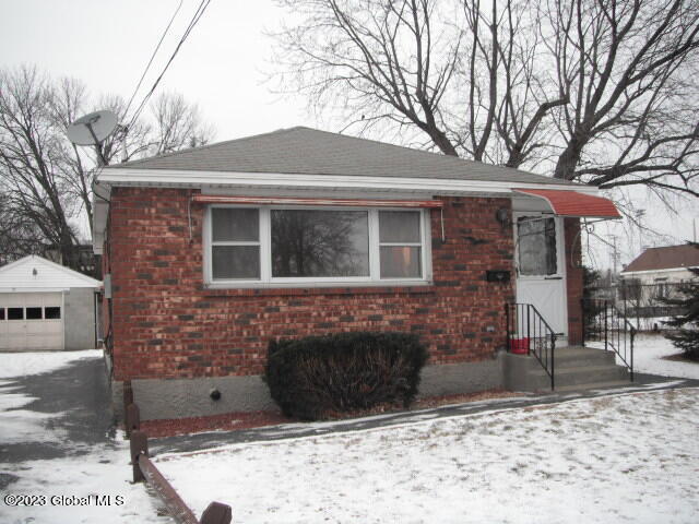 Primary Photo - 283 Mountain St