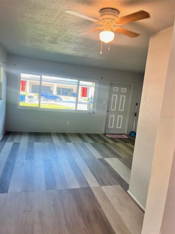 Foto del edificio - 137 38th Ave SE
