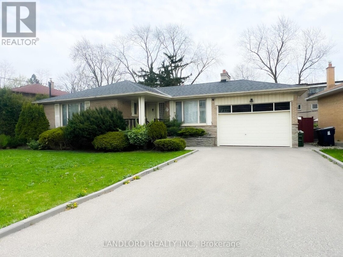 Photo principale - 7 Foxwarren Dr