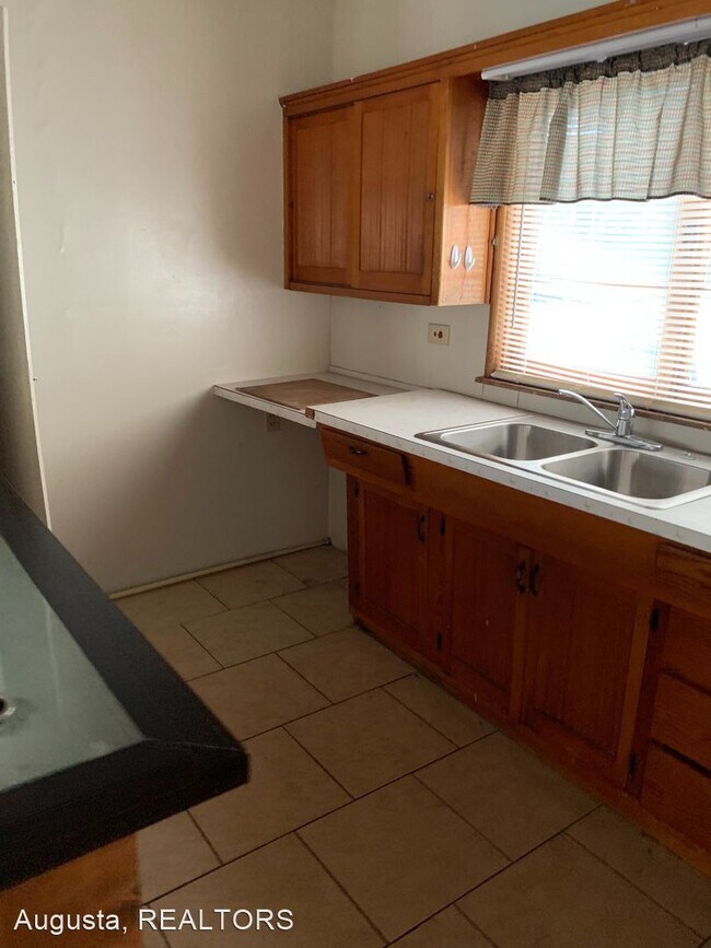 Foto del edificio - 4 br, 2 bath House - 758 EN 10th St