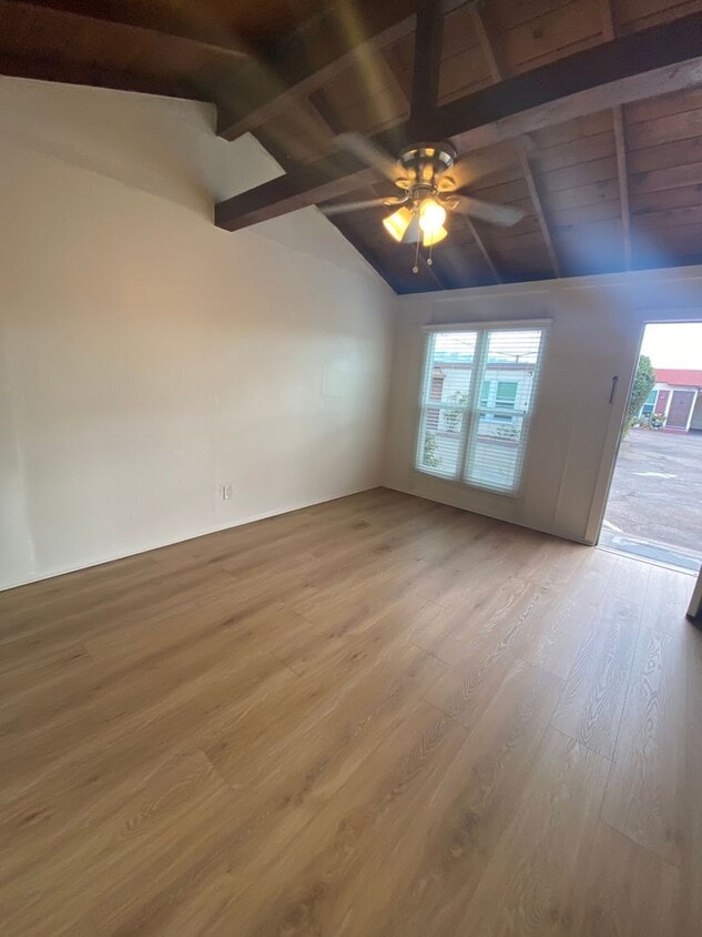 Primary Photo - Studio Apartment Available now.