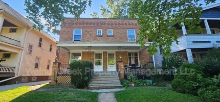 Building Photo - 1280-1280 Marlowe Ave