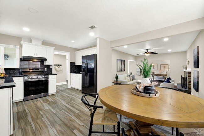 Foto del edificio - 314 Tulip St