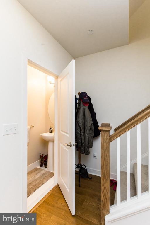 Foto del edificio - 207 Brinley Ct