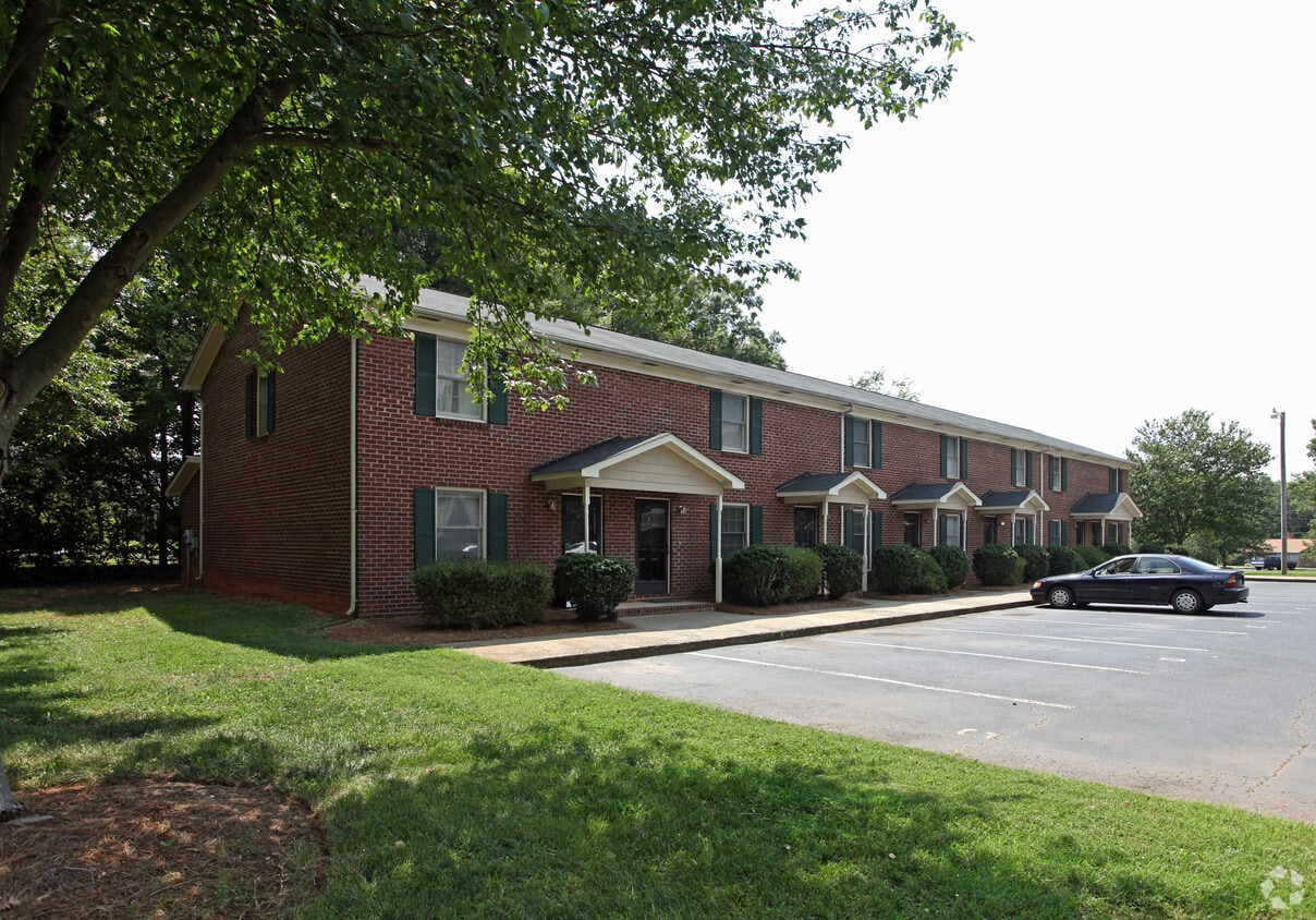 Abbey Court Apartments Belmont Nc Apartments Com