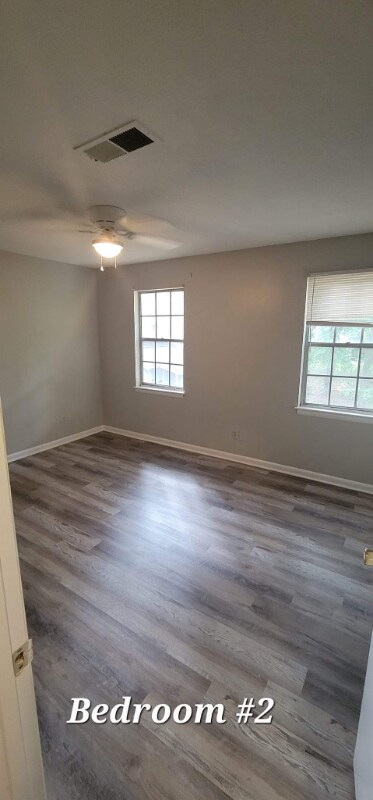 Foto del edificio - 1720 Devonwood Dr