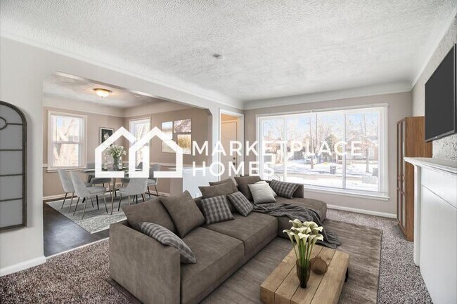 Building Photo - 18093 Mendota St