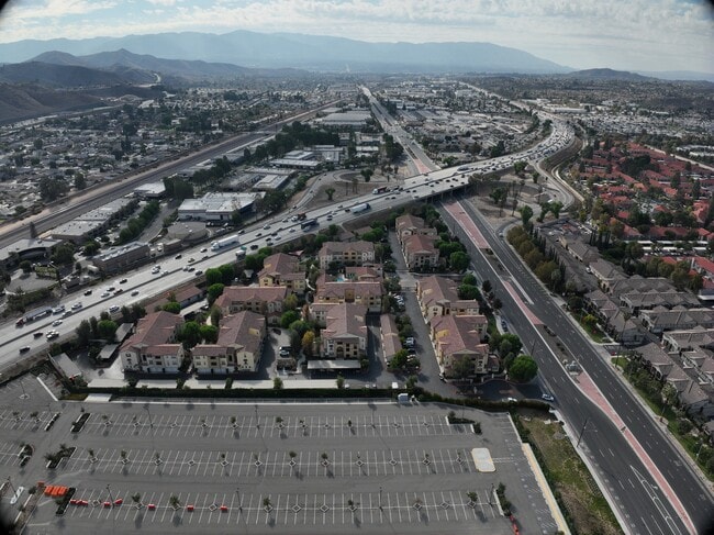 3D Exterior - Paseos At Magnolia Luxury Apartments Homes