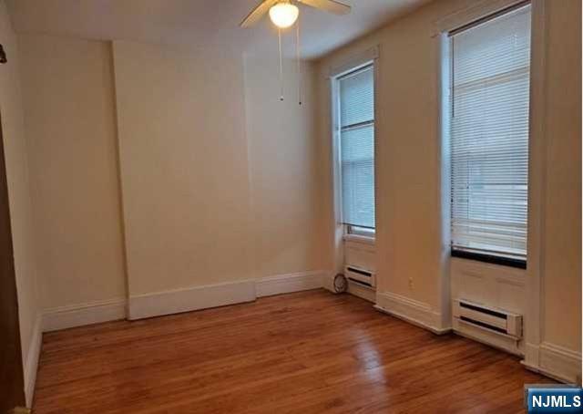 Foto del edificio - 107 4th St