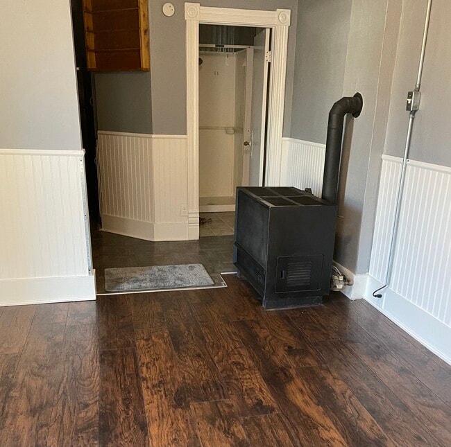 Living room - 115 W State St. 101