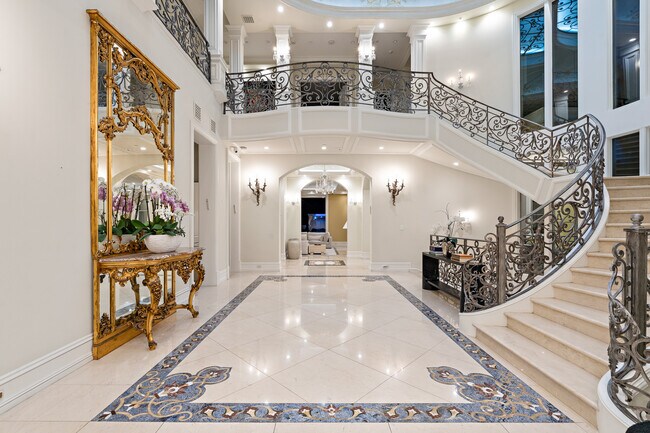 Foto del edificio - 718 N Rodeo Dr