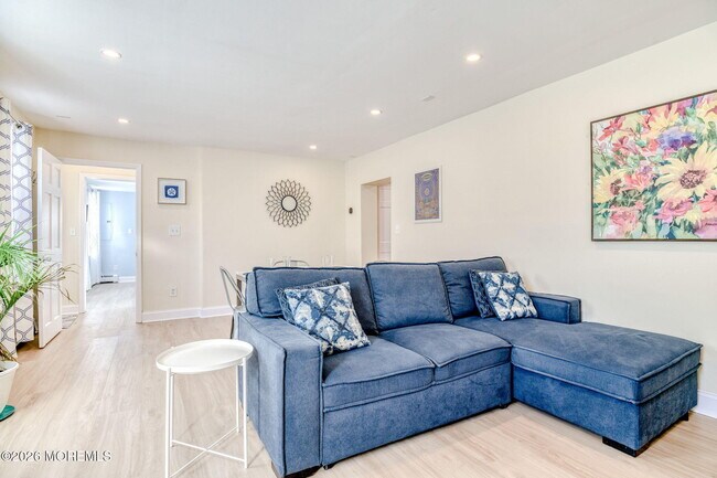 Foto del edificio - 18 Abbott Ave