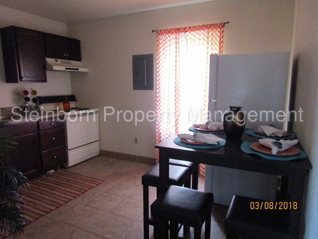 Building Photo - Now Leasing/ MOVE IN SPECIAL!!