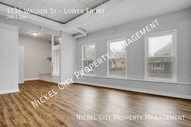 Foto del edificio - 1136 Walden Ave
