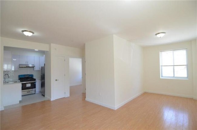 Building Photo - 2 bedroom in Brooklyn NY 11223