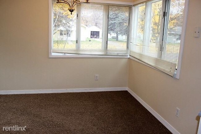 Foto del edificio - 3 br, 1 bath House - 1214 Jerome St