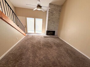 Building Photo - 1309 Sylvan Meadows Dr