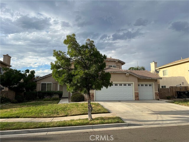 Building Photo - 4560 Butterfield Way