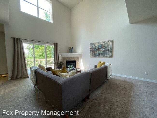 Building Photo - 3 br, 2.5 bath House - 588 Wild Ridge Lane