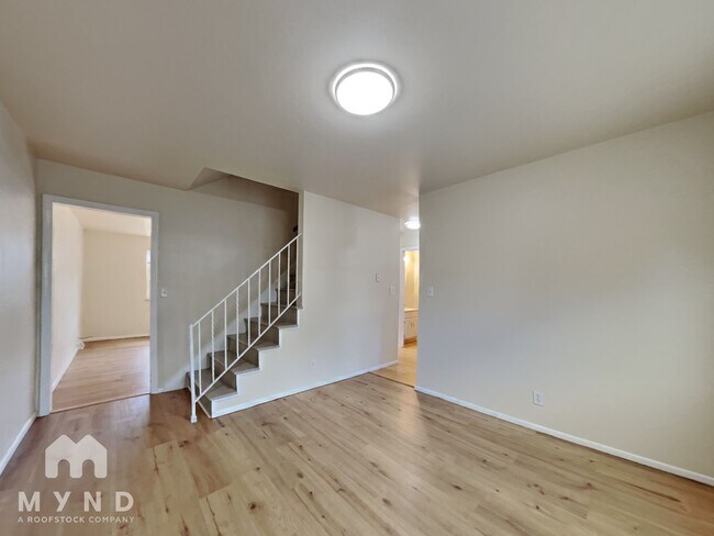 Foto del edificio - 5390 King Ct