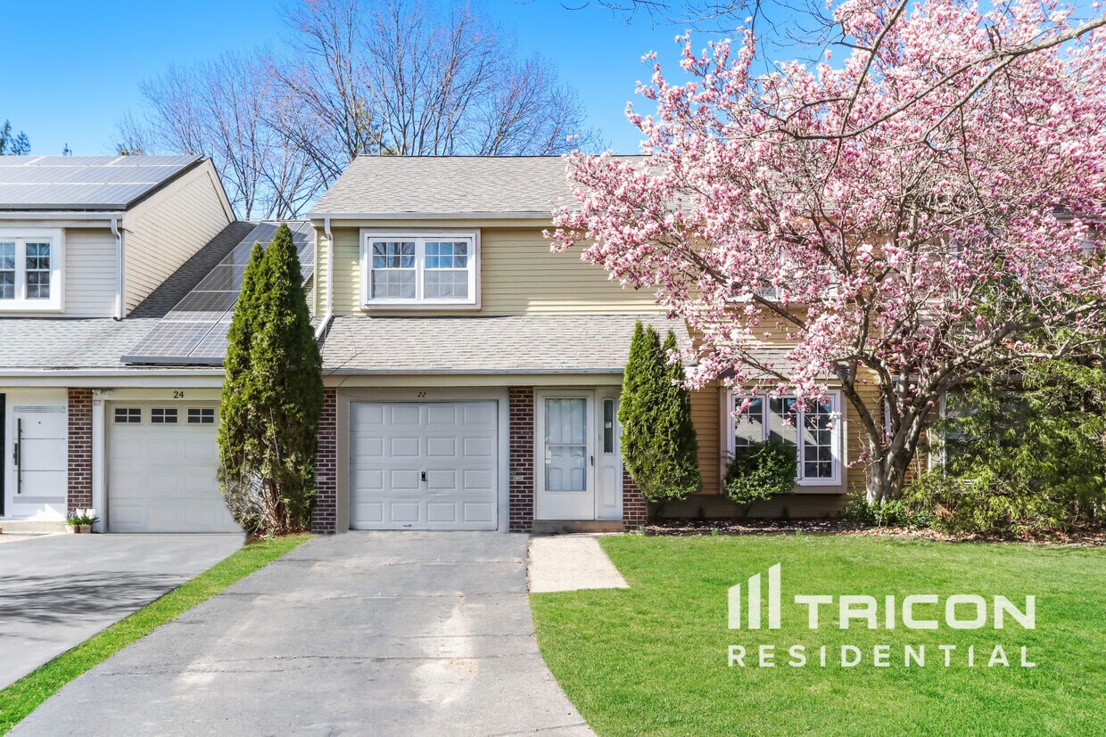 Foto principal - 22 Beaver Hill Rd