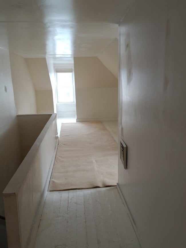 Building Photo - 1203 Jackson St