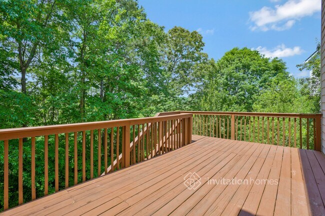 Building Photo - 829 Roxwood Park Ct