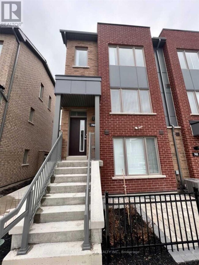Photo du bâtiment - 1525 Kingston Rd