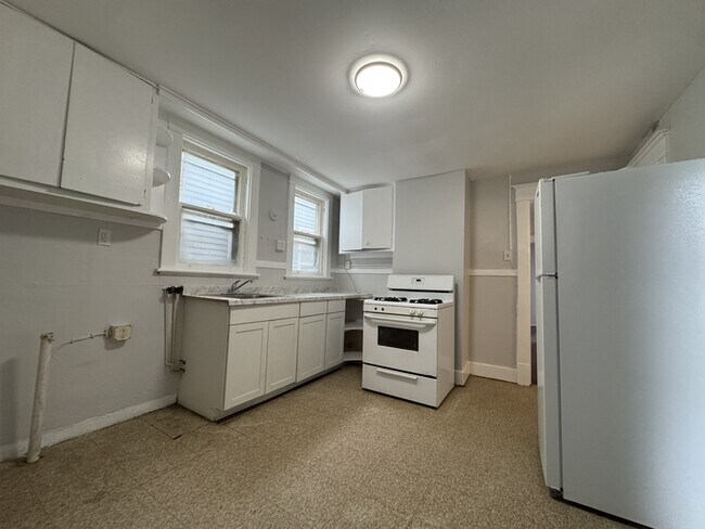 Foto del edificio - 184 N Lake Ave