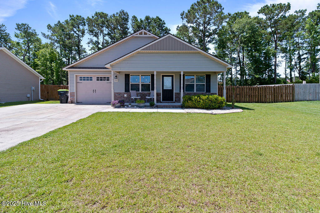 Foto principal - 244 Breakwater Dr
