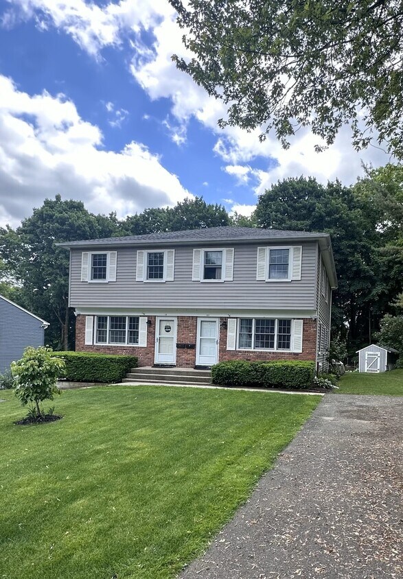 20 Drummers Ln, Bethel, CT 06801 House Rental in Bethel, CT