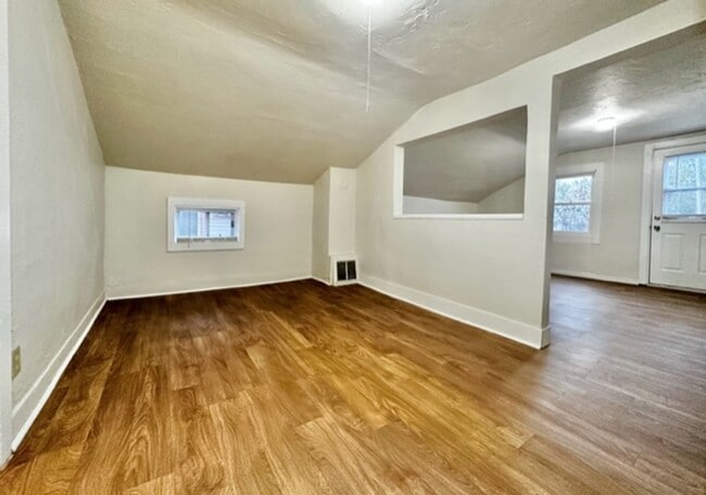 Foto del edificio - 1208-1210 Pine St