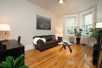 Building Photo - 626 Jessie Apartment