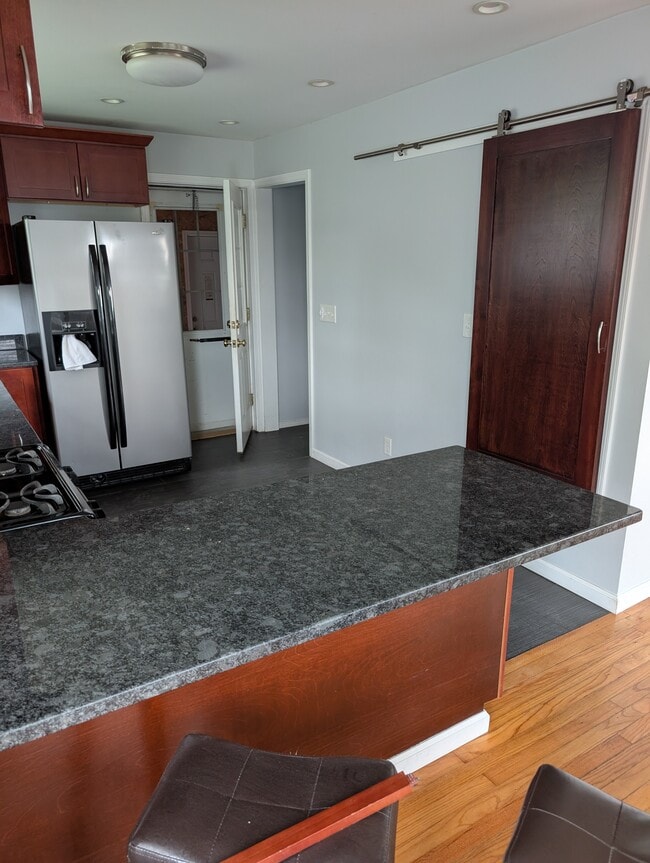Granite kitchen countertops - 64 Pollock Rd